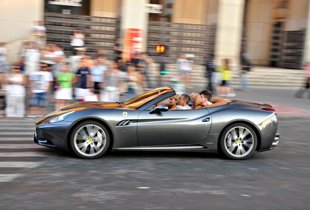 Ferrari California