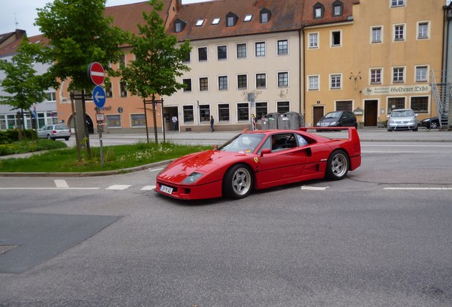 Ferrari F40