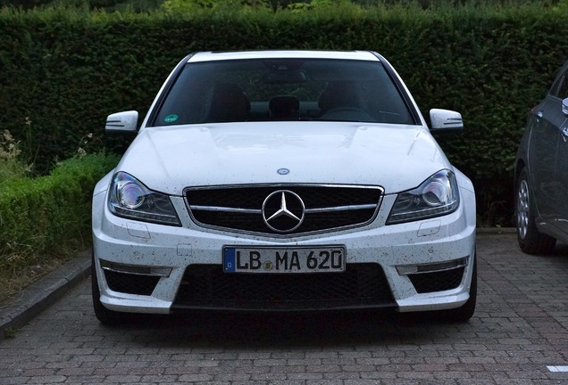 Mercedes-Benz C 63 AMG W204 2012