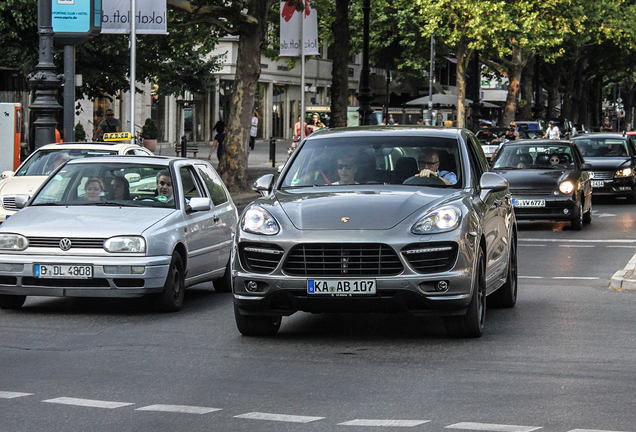 Porsche 958 Cayenne GTS