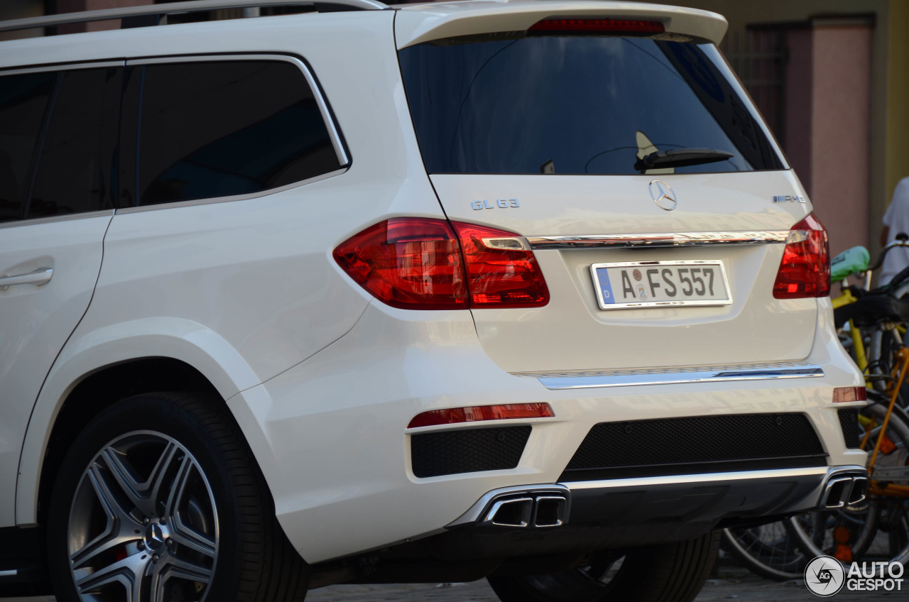 Mercedes-Benz GL 63 AMG X166