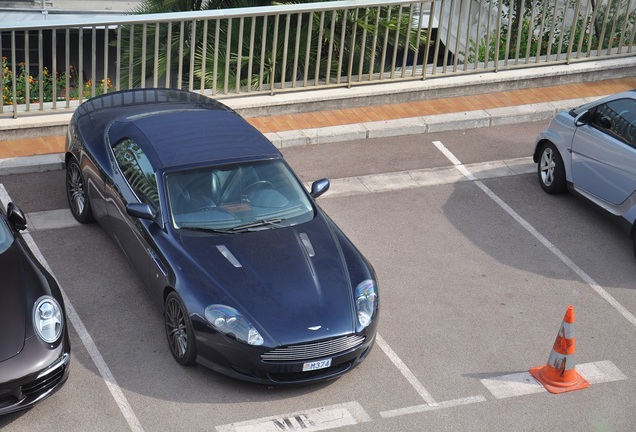 Aston Martin DB9 Volante