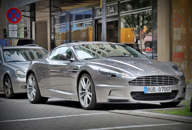 Aston Martin DBS