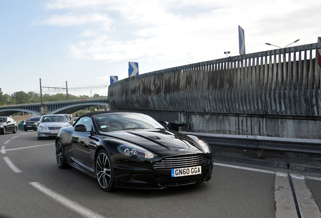 Aston Martin DBS Volante