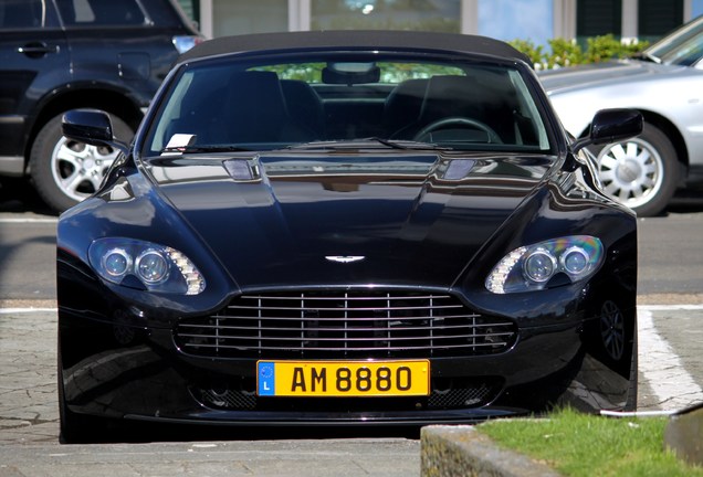 Aston Martin V8 Vantage Roadster