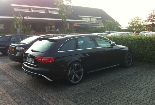 Audi RS4 Avant B8