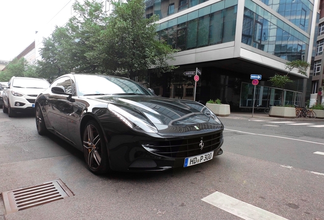 Ferrari FF