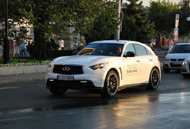 Infiniti FX Sebastian Vettel Version