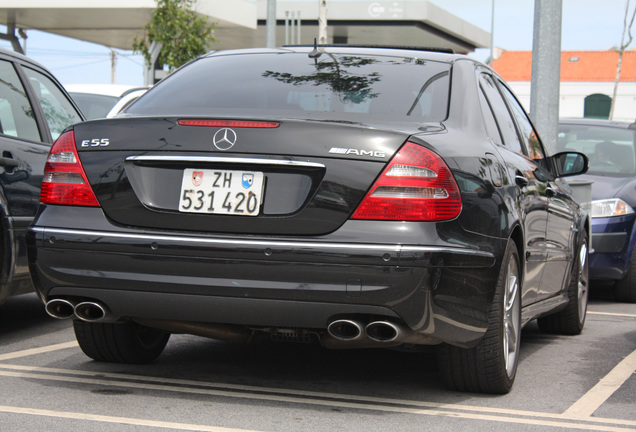 Mercedes-Benz E 55 AMG