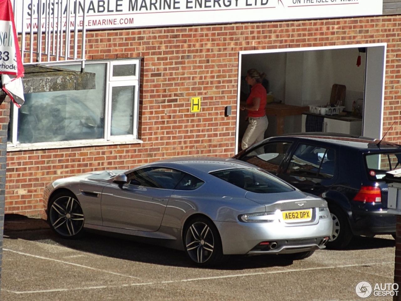 Aston Martin DB9 2013