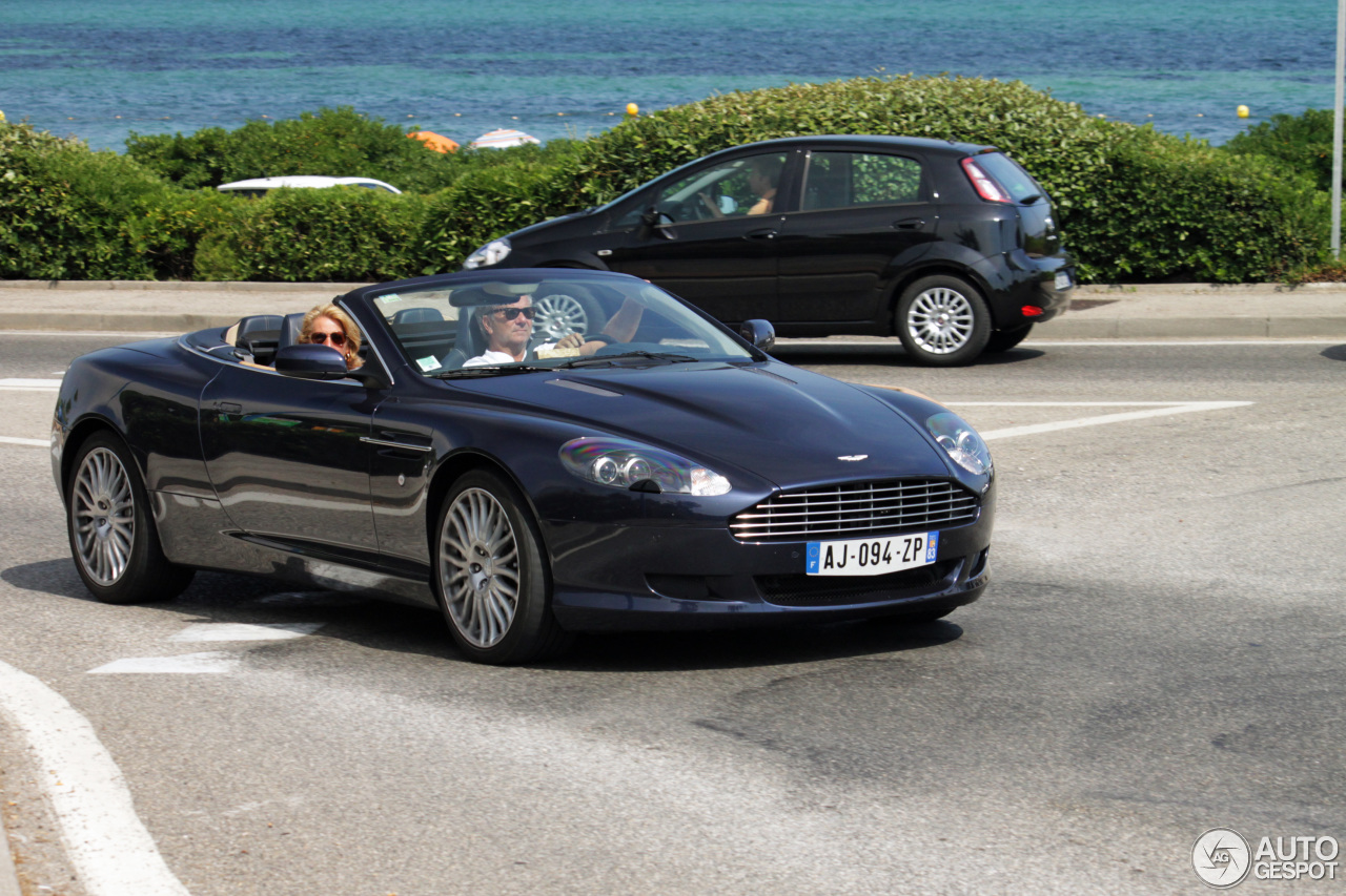 Aston Martin DB9 Volante