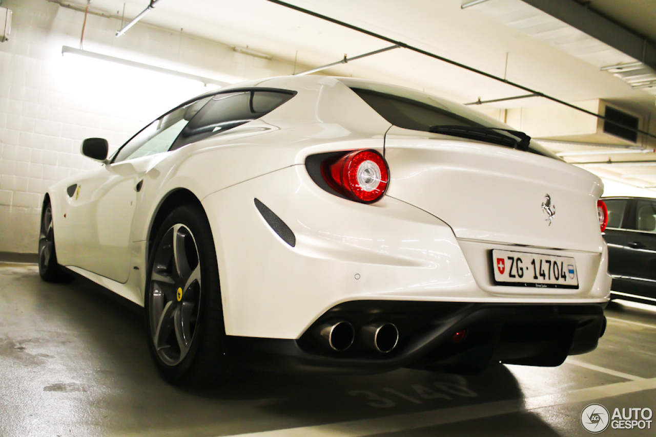 Ferrari FF