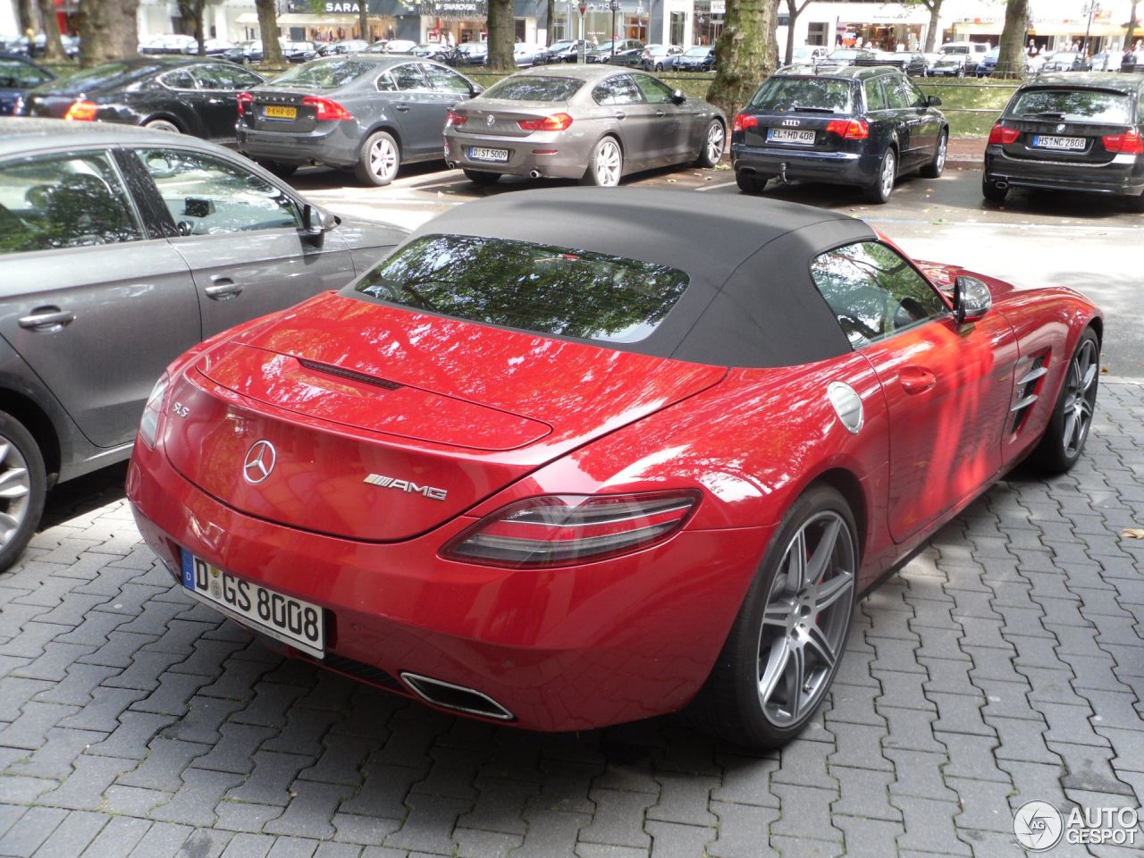 Mercedes-Benz SLS AMG Roadster