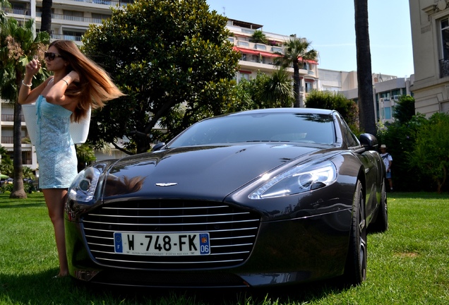 Aston Martin Rapide S