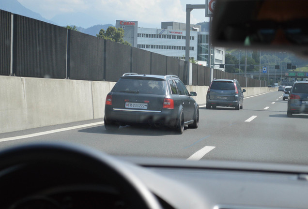 Audi RS6 Avant C5