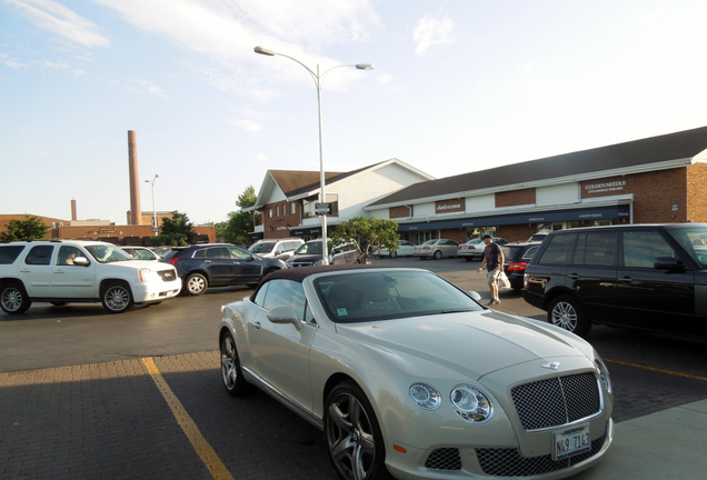 Bentley Continental GTC 2012