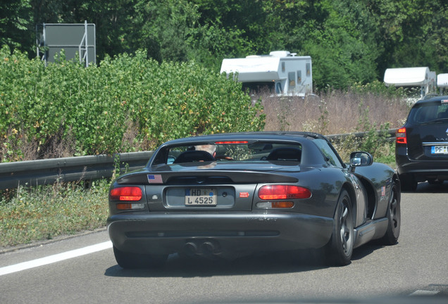 Dodge Viper RT/10 1996