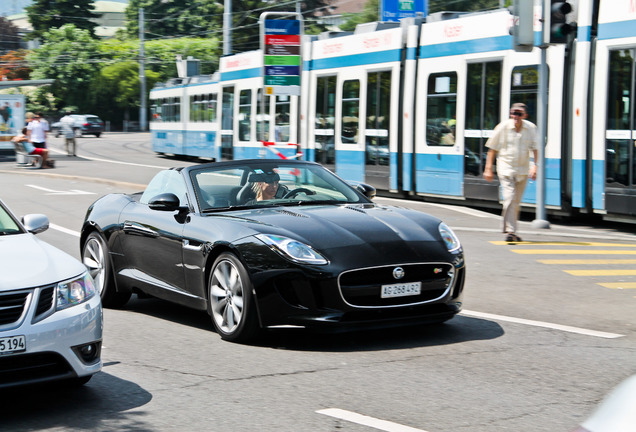 Jaguar F-TYPE S Convertible