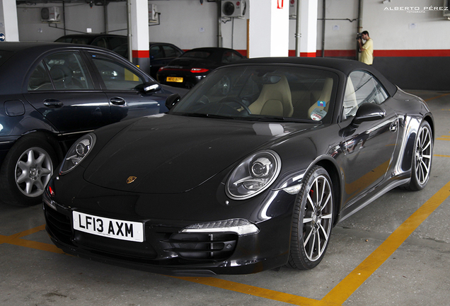 Porsche 991 Carrera 4S Cabriolet MkI