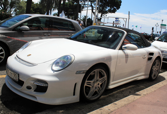 Porsche 997 Turbo Cabriolet MkII Mansory