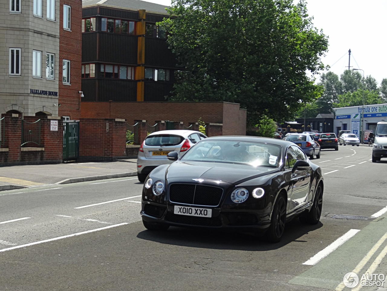 Bentley Continental GT V8