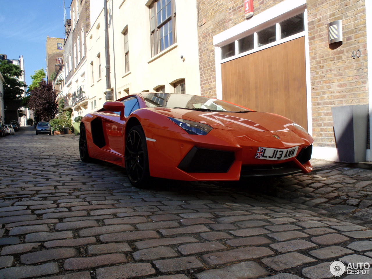 Lamborghini Aventador LP700-4