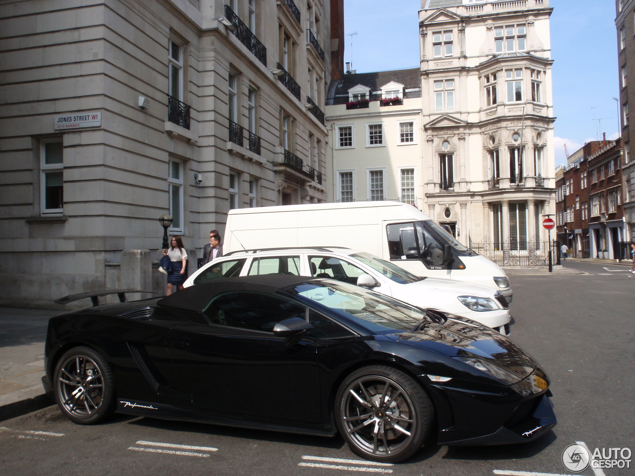 Lamborghini Gallardo LP570-4 Spyder Performante