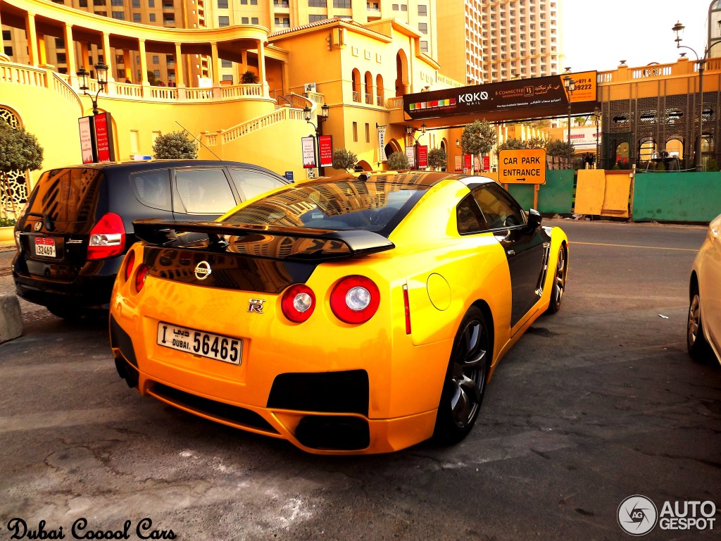 Nissan GT-R 2011