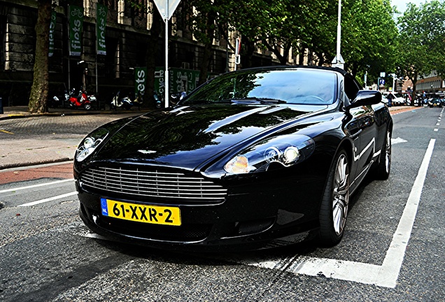 Aston Martin DB9 Volante