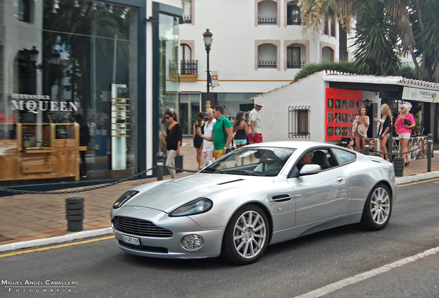 Aston Martin Vanquish S