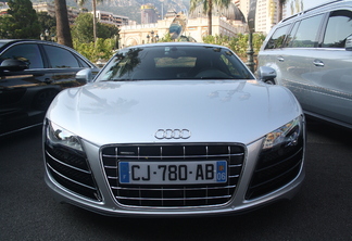 Audi R8 V10