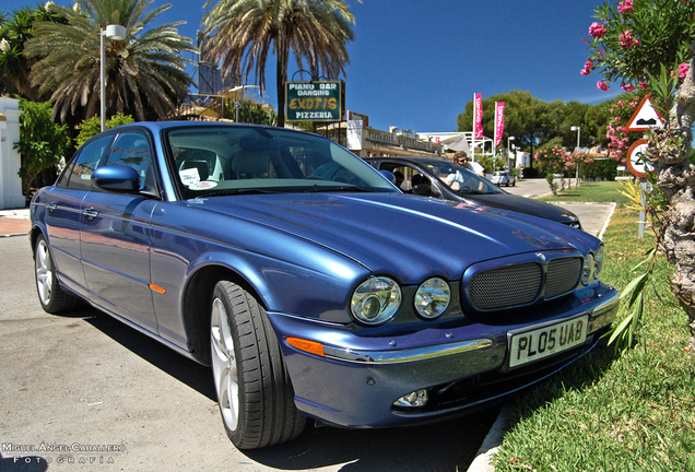 Jaguar XJR