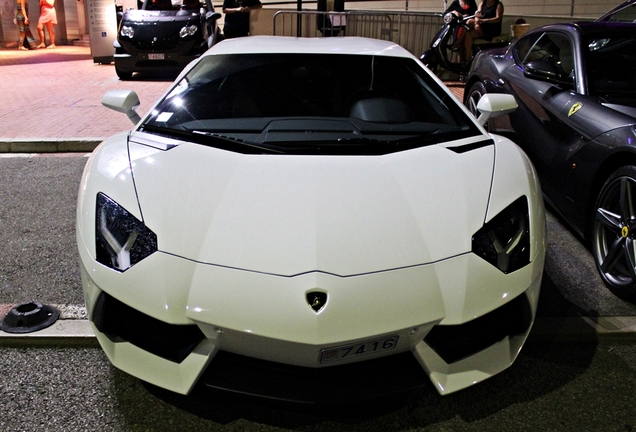 Lamborghini Aventador LP700-4