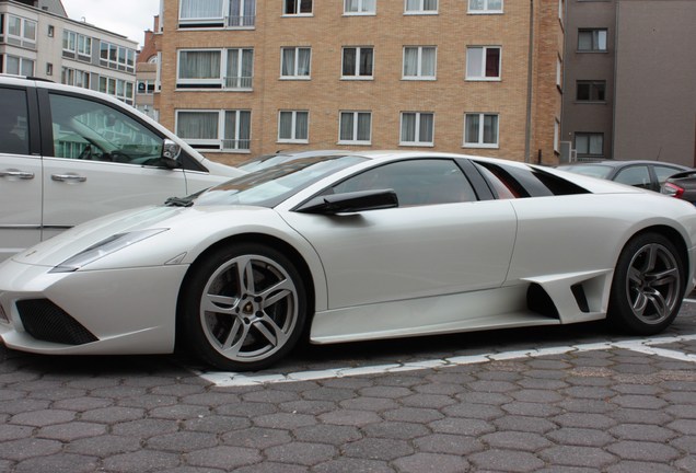 Lamborghini Murciélago LP640