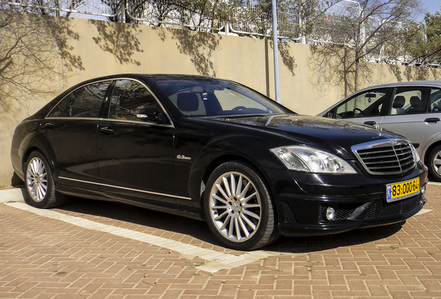 Mercedes-Benz S 63 AMG W221