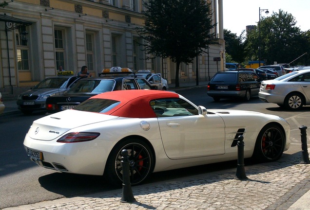 Mercedes-Benz SLS AMG Roadster