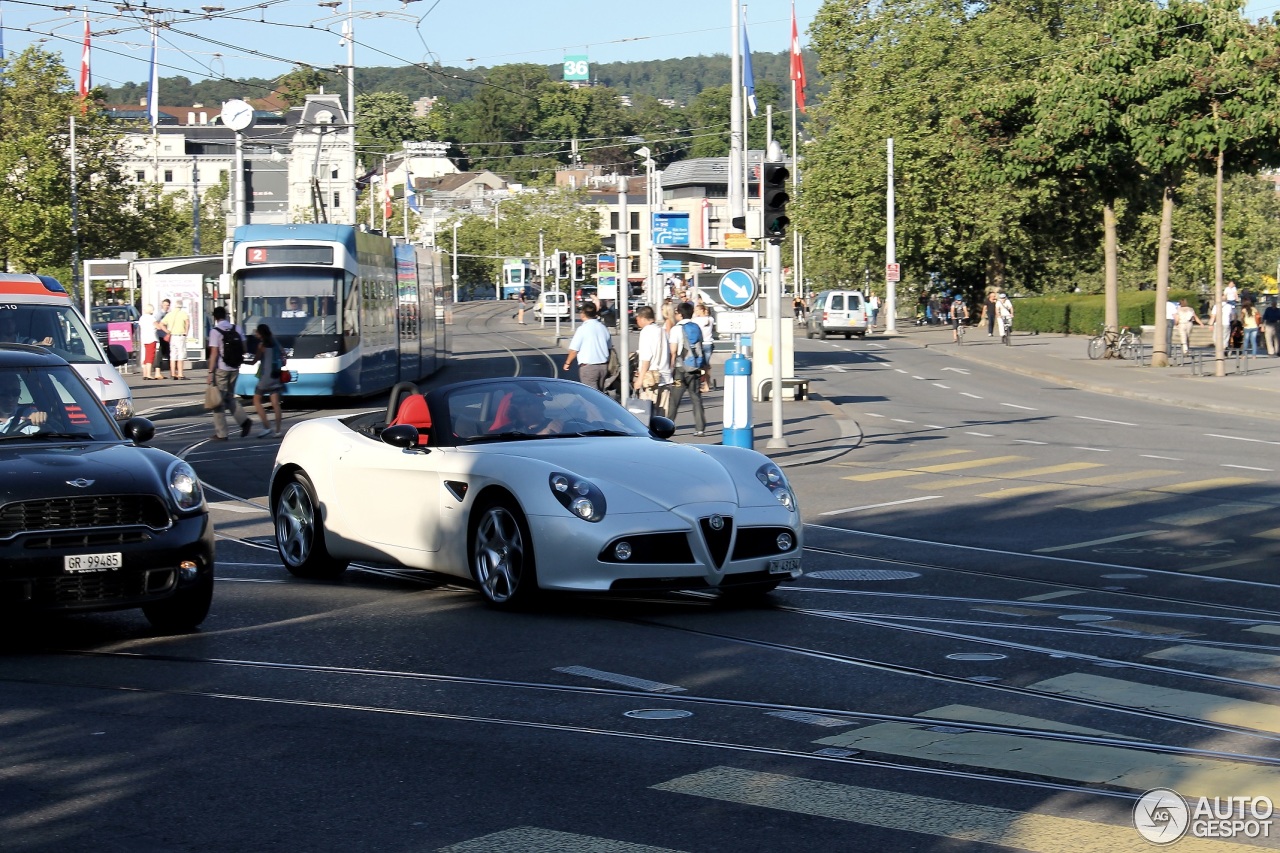 Alfa Romeo 8C Spider