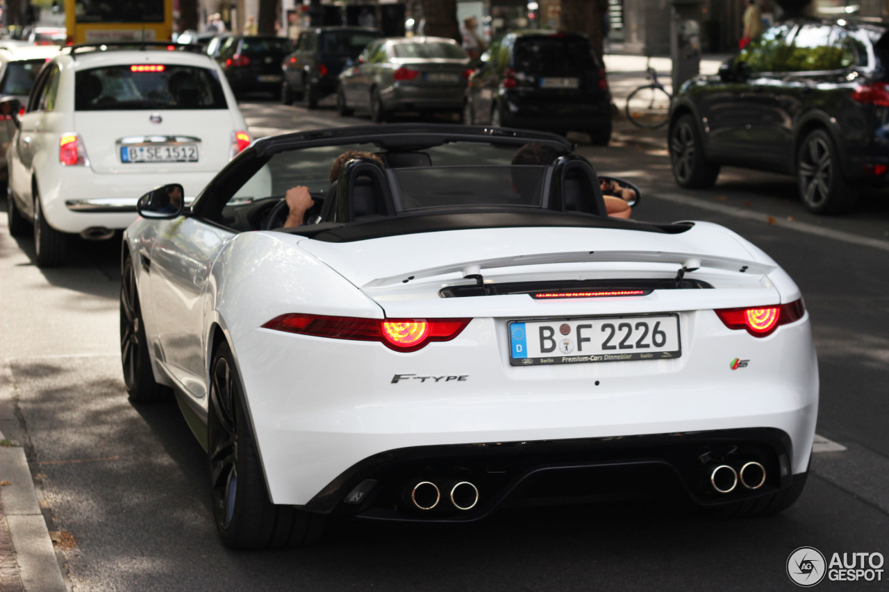 Jaguar F-TYPE S V8 Convertible