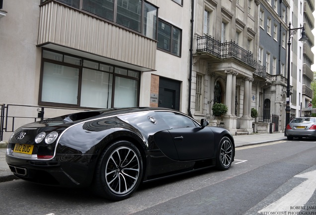 Bugatti Veyron 16.4 Super Sport Sang Noir