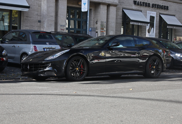 Ferrari FF