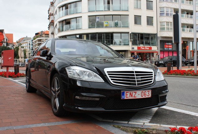 Mercedes-Benz S 63 AMG W221 2010