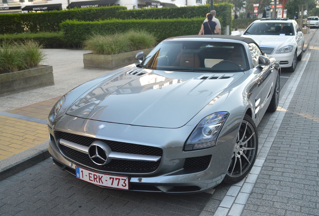 Mercedes-Benz SLS AMG Roadster