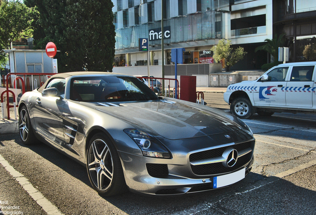 Mercedes-Benz SLS AMG Roadster