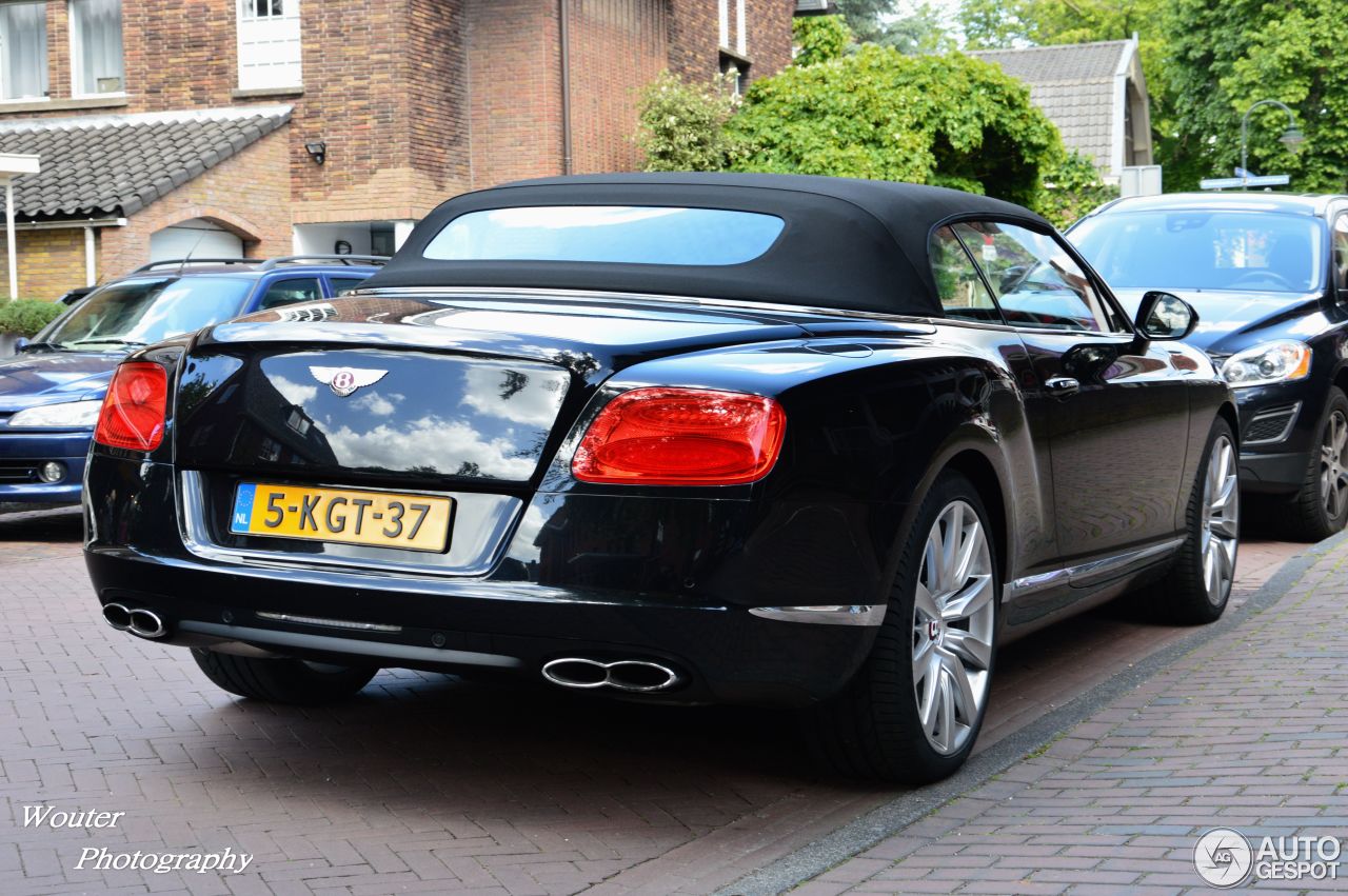 Bentley Continental GTC V8