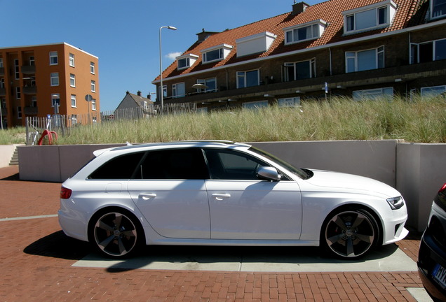 Audi RS4 Avant B8