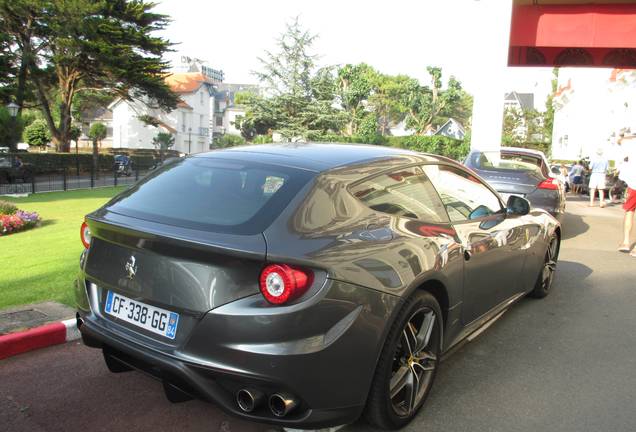 Ferrari FF