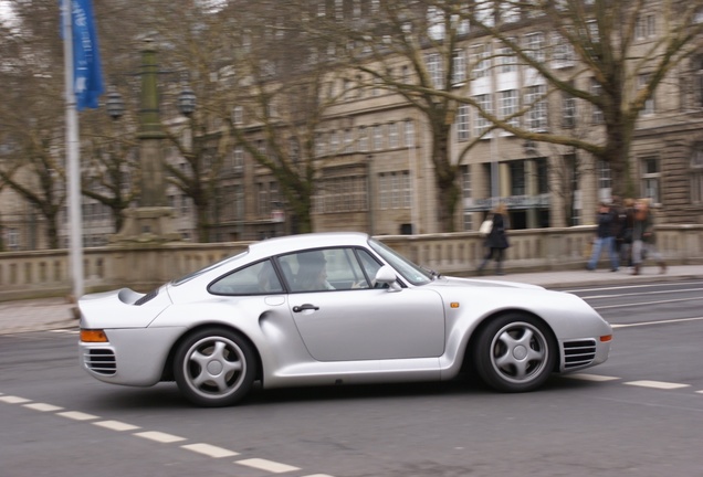 Porsche 959