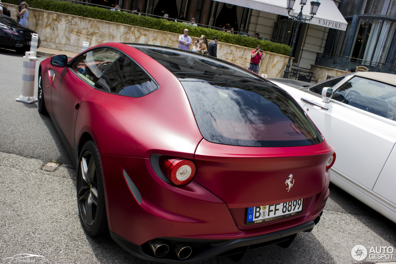 Ferrari FF