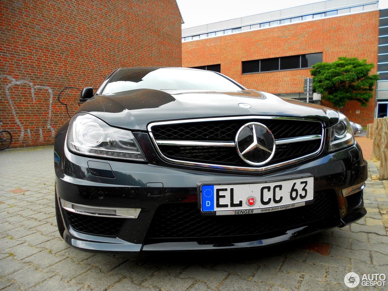 Mercedes-Benz C 63 AMG Coupé