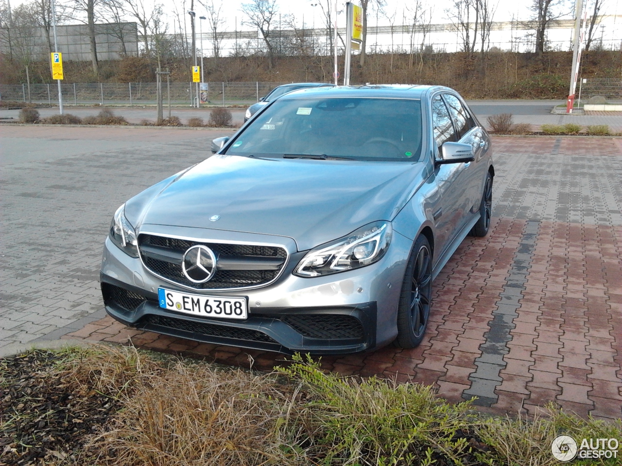 Mercedes-Benz E 63 AMG S W212